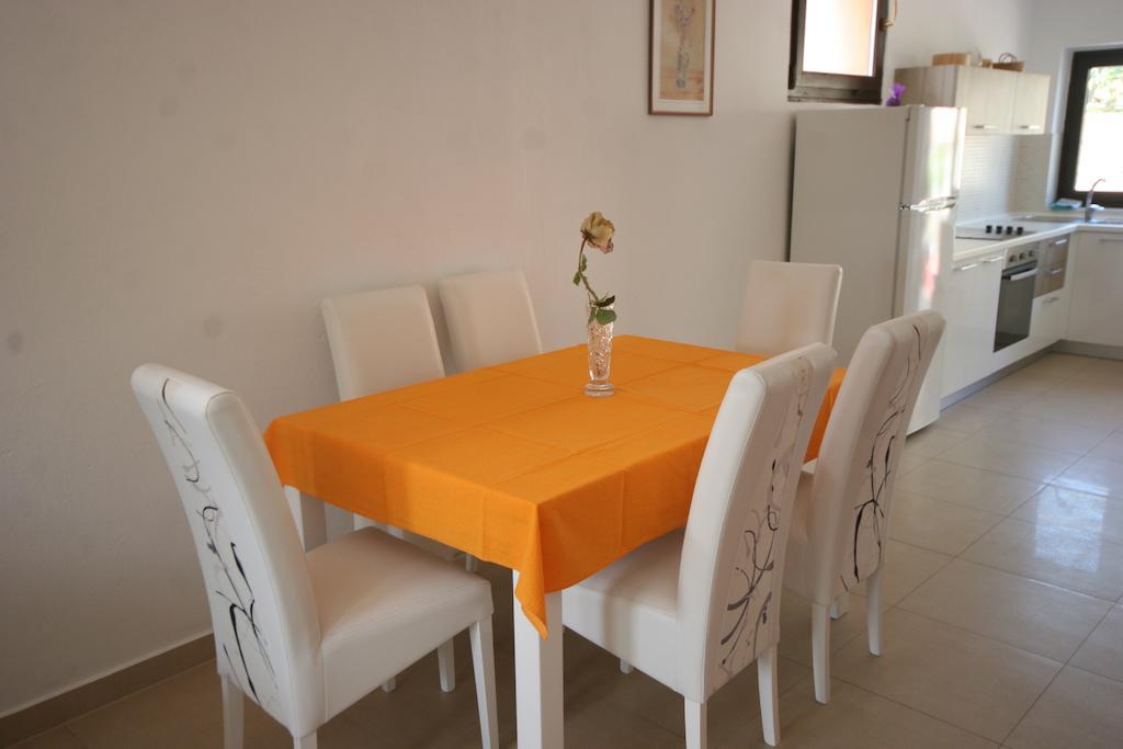 Apartments Karabaic Krk Krk Town Room photo