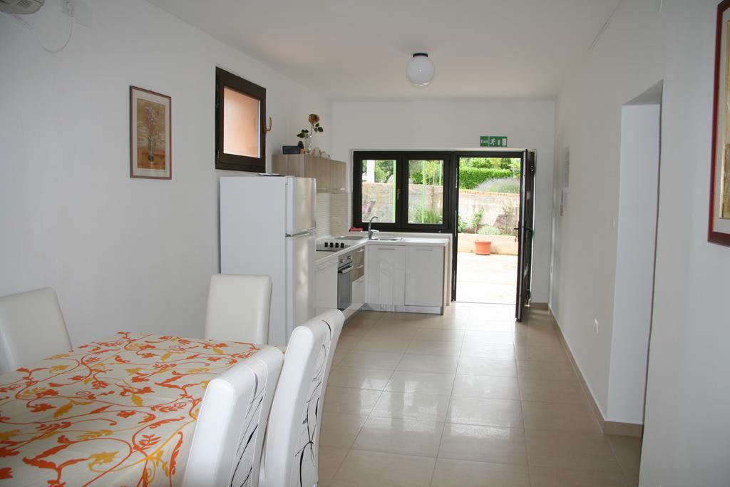 Apartments Karabaic Krk Krk Town Exterior photo