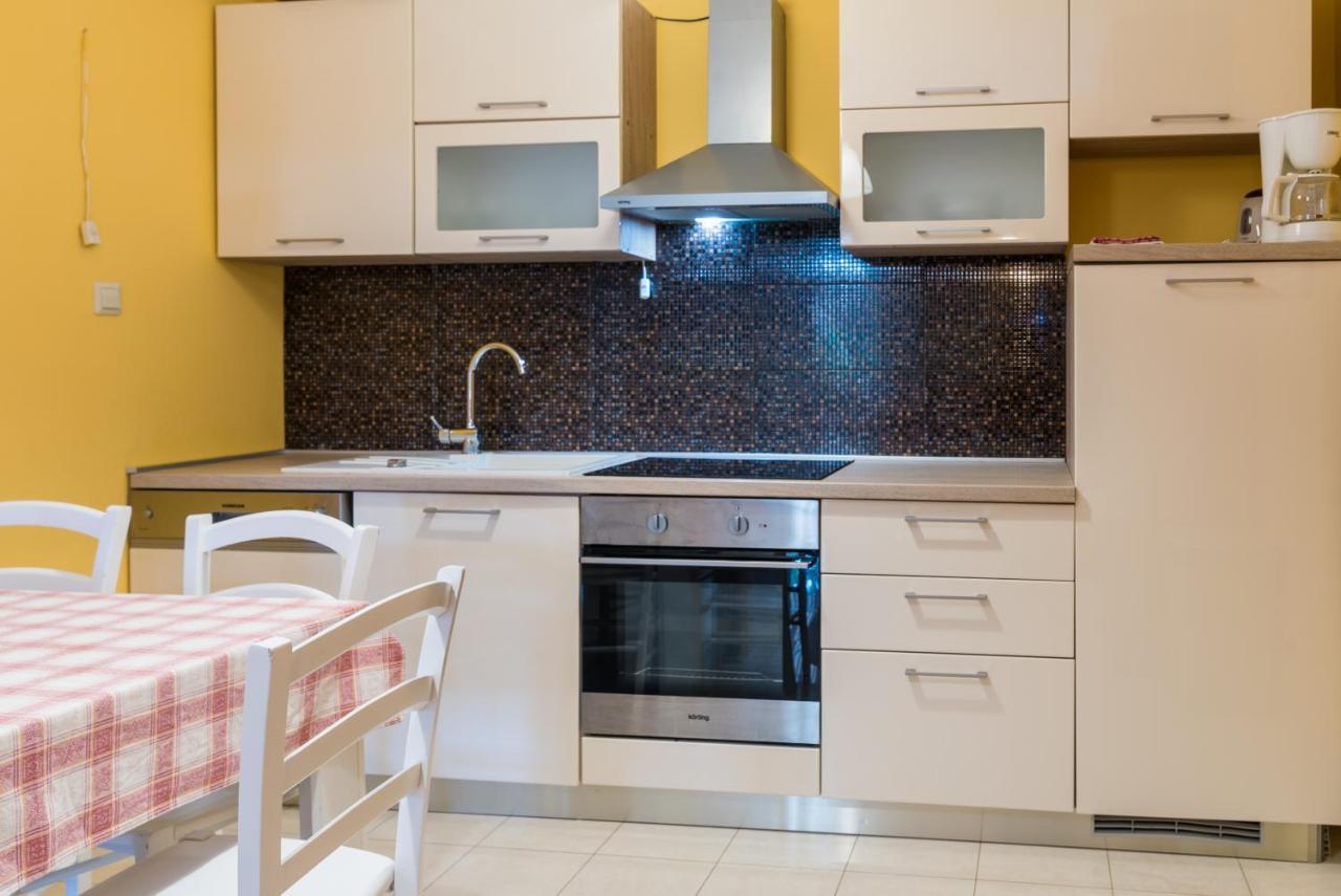 Apartments Karabaic Krk Krk Town Exterior photo